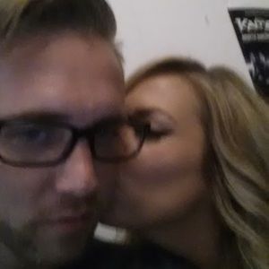 Meet your Posher, Marissa